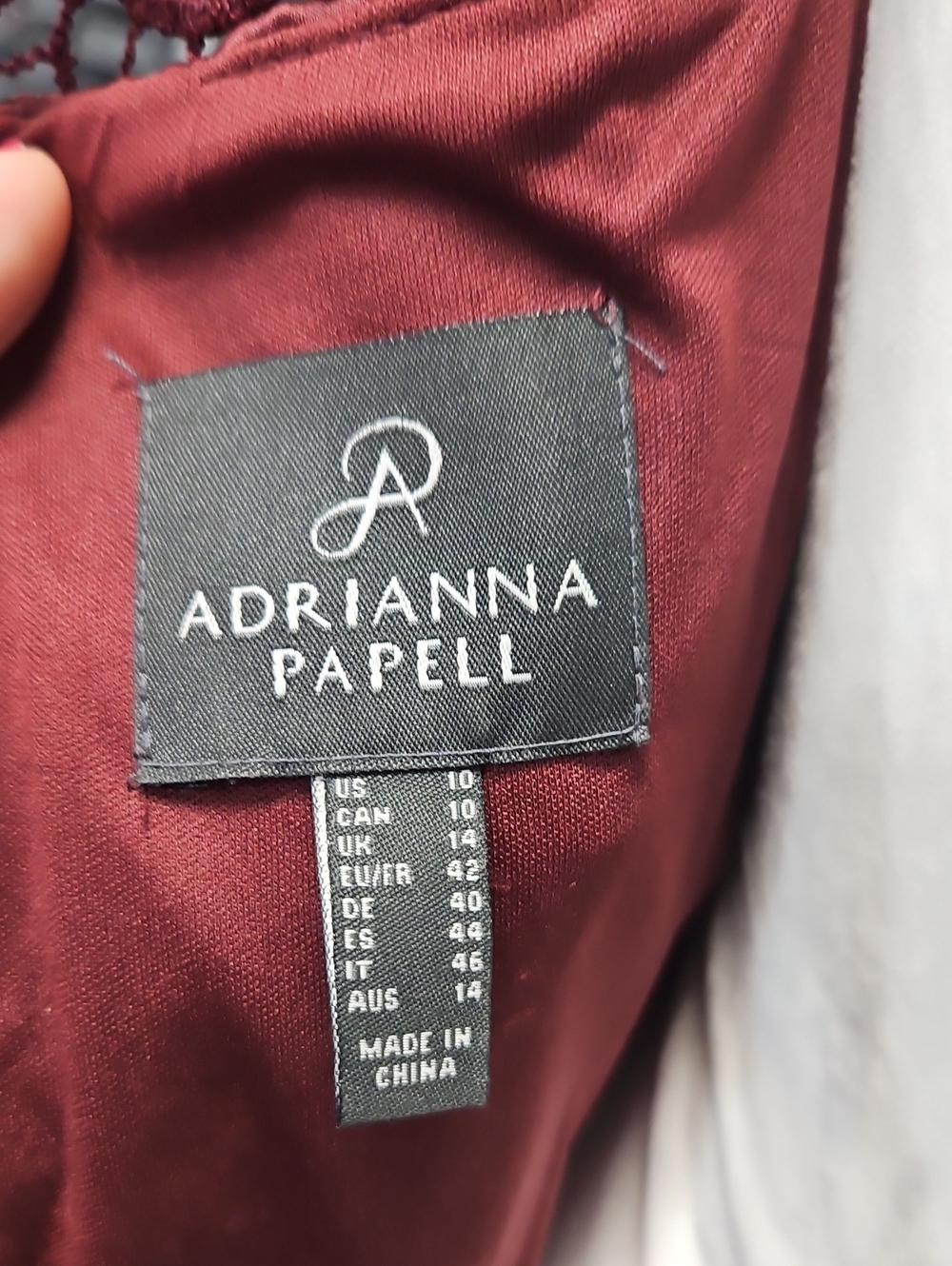 Sz 10 burgundy/wine Sleeveless Fully Lace Sheath Cocktail Dress by Adrianna Pape - Picture 12 of 13